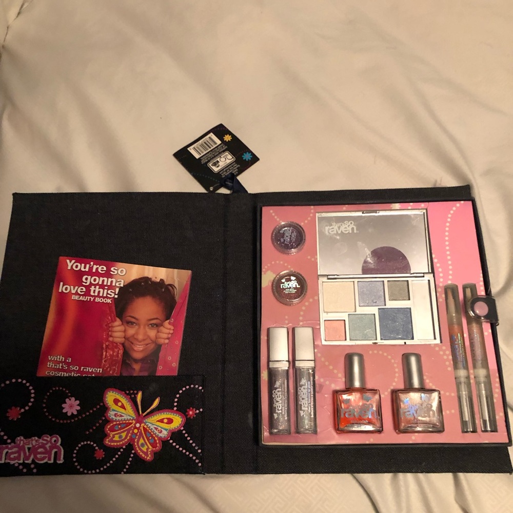 Children’s makeup kit